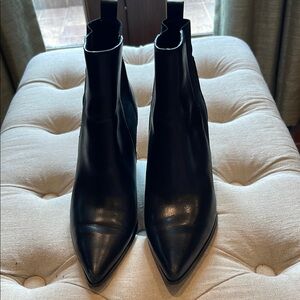 Kendall & Kylie Black Ankle Booties with Sleek Design